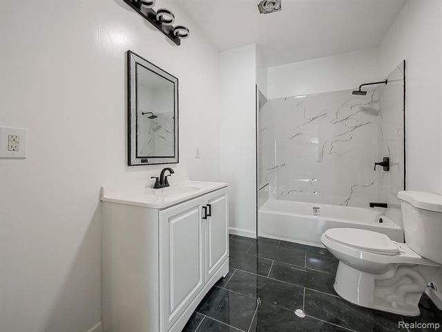 3811 Manistique Street, Detroit, MI 48215