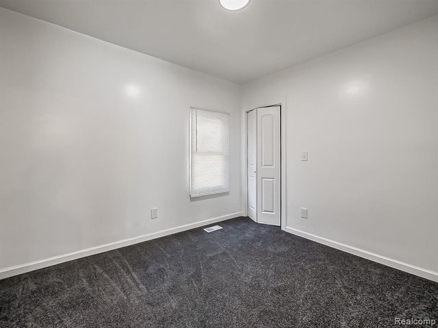 3811 Manistique Street, Detroit, MI 48215