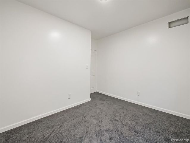 3811 Manistique Street, Detroit, MI 48215