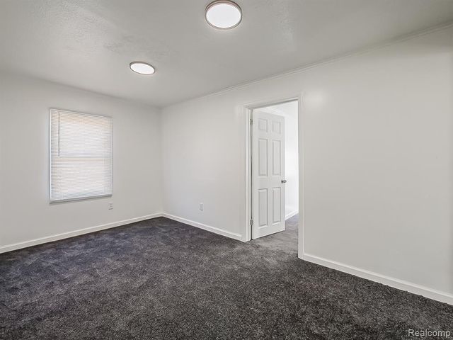 3811 Manistique Street, Detroit, MI 48215