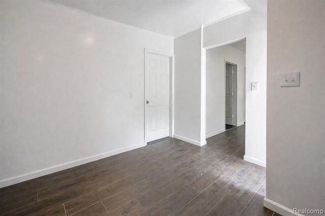 3811 Manistique Street, Detroit, MI 48215