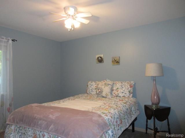 11356 Tall Shadows Court, Pinckney, MI 48169