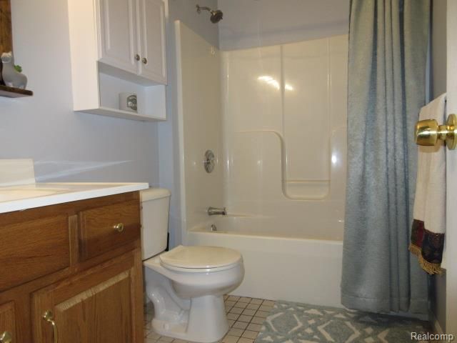 11356 Tall Shadows Court, Pinckney, MI 48169