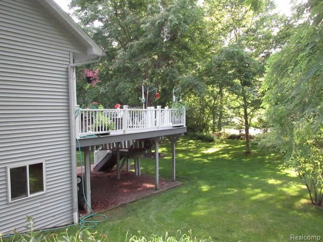11356 Tall Shadows Court, Pinckney, MI 48169