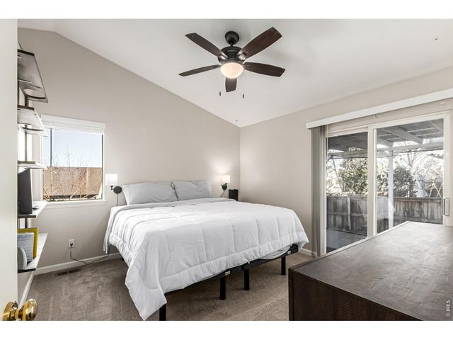 9712 Queenscliffe Dr, Highlands Ranch, CO 80130