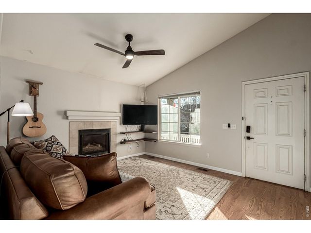 9712 Queenscliffe Dr, Highlands Ranch, CO 80130