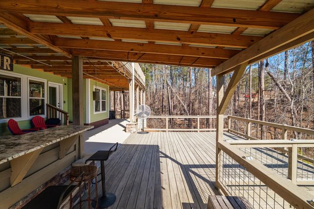 137 Memorial Drive, Mccormick, SC 29835