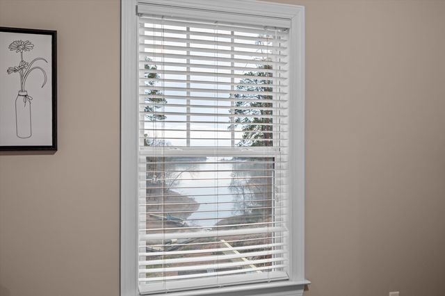 137 Memorial Drive, Mccormick, SC 29835