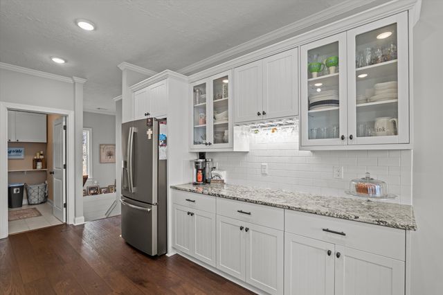 137 Memorial Drive, Mccormick, SC 29835