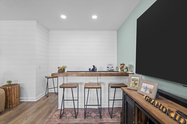 137 Memorial Drive, Mccormick, SC 29835