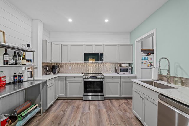 137 Memorial Drive, Mccormick, SC 29835