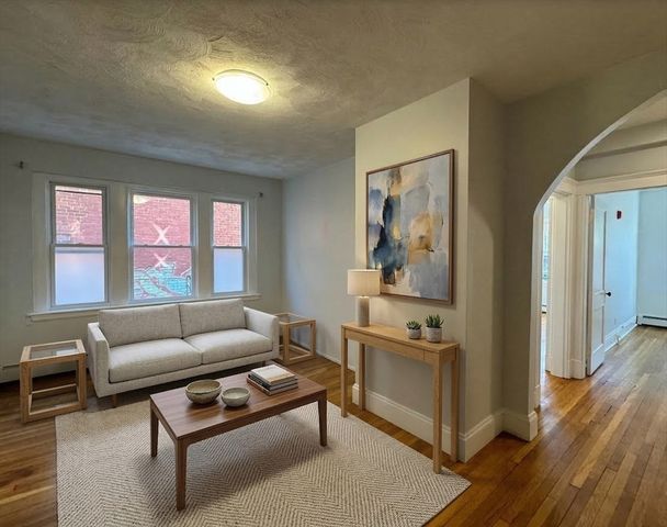 233 Lafayette Street 1, Salem, MA 01970