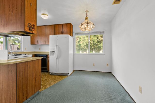 4954 Curve Wood Way, Sacramento, CA 95841