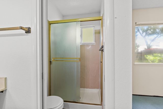 4954 Curve Wood Way, Sacramento, CA 95841