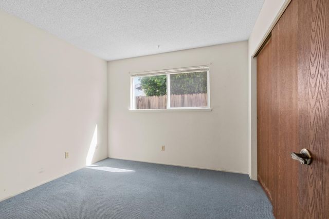 4954 Curve Wood Way, Sacramento, CA 95841