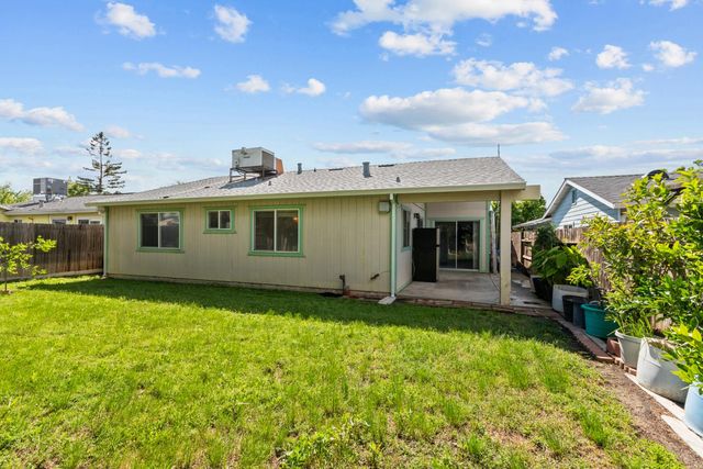 4954 Curve Wood Way, Sacramento, CA 95841