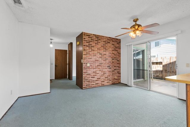 4954 Curve Wood Way, Sacramento, CA 95841