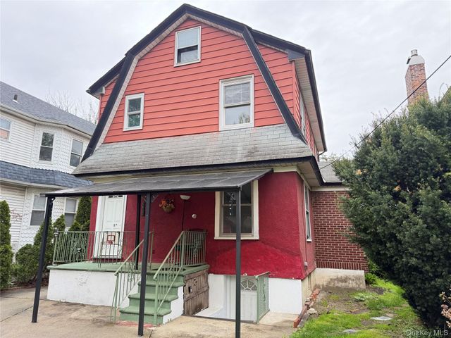 27-30 165th Street, Flushing, NY 11358