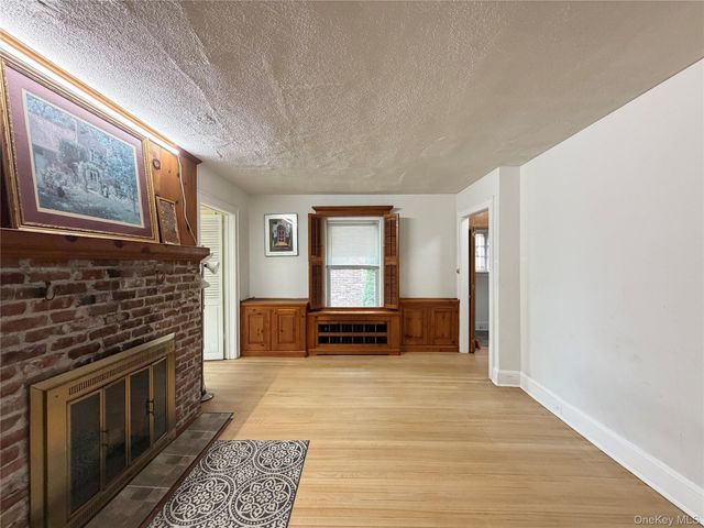 27-30 165th Street, Flushing, NY 11358