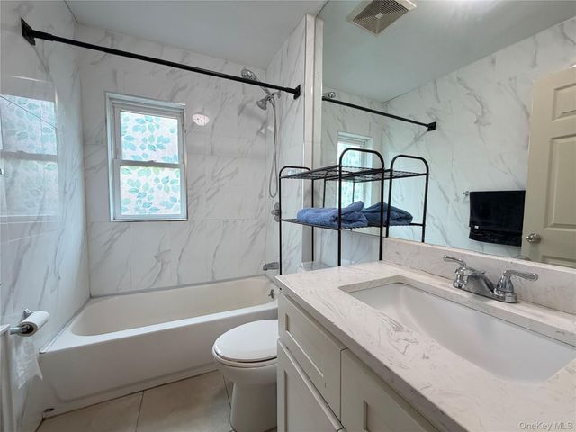 27-30 165th Street, Flushing, NY 11358