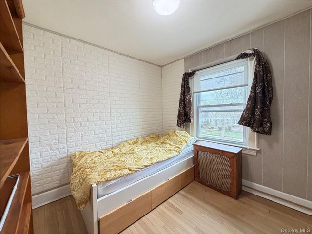 27-30 165th Street, Flushing, NY 11358