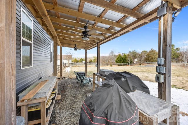 1589 Paddock Circle, Rockwell, NC 28138