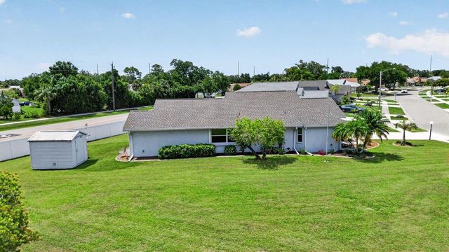 548 ROSE APPLE CIRCLE, Port Charlotte, FL 33954