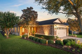 2903 Bur Oak Court, Richmond, TX 77469