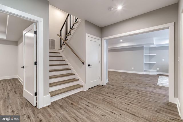 506 KINGSLEY RD SW, Vienna, VA 22180