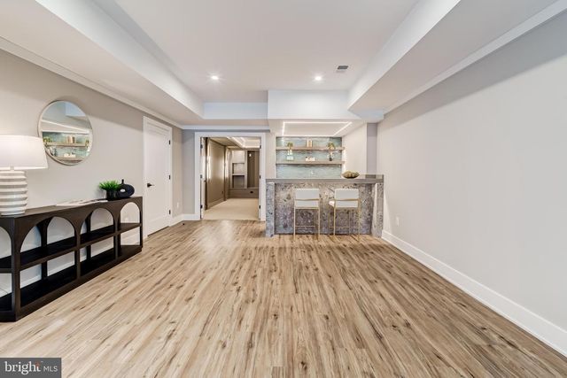 506 KINGSLEY RD SW, Vienna, VA 22180