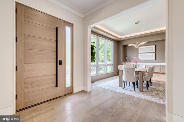 506 KINGSLEY RD SW, Vienna, VA 22180