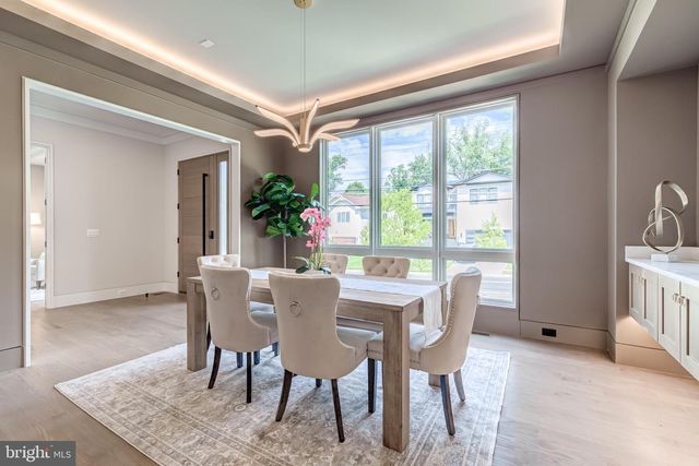 506 KINGSLEY RD SW, Vienna, VA 22180