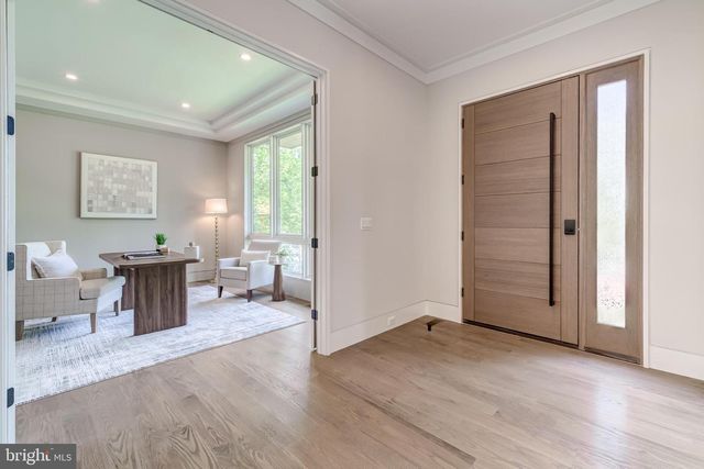 506 KINGSLEY RD SW, Vienna, VA 22180