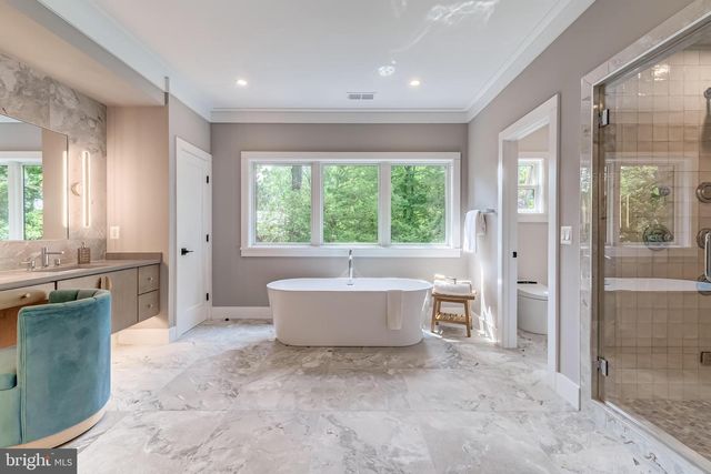 506 KINGSLEY RD SW, Vienna, VA 22180