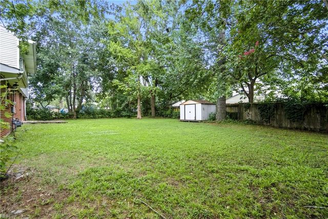5725 Pontiac RD, Virginia Beach, VA 23462