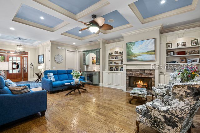 20 Driftwood Ct W, Bluffton, SC 29910