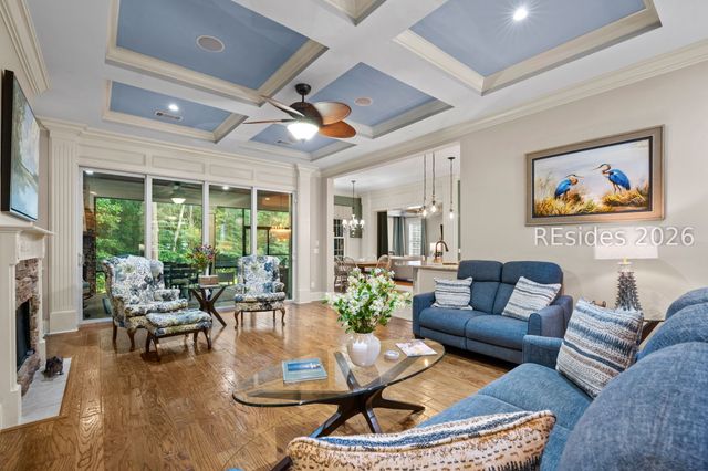 20 Driftwood Ct W, Bluffton, SC 29910