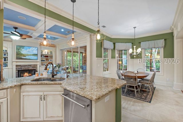 20 Driftwood Ct W, Bluffton, SC 29910