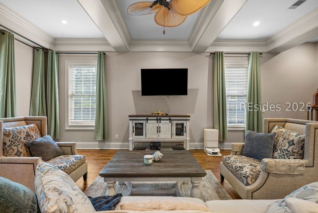 20 Driftwood Ct W, Bluffton, SC 29910