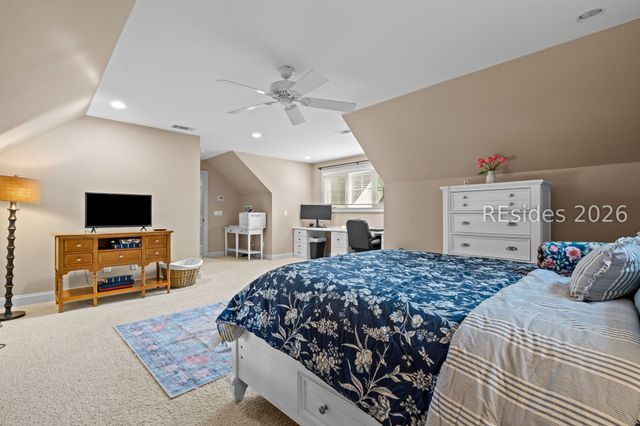 20 Driftwood Ct W, Bluffton, SC 29910