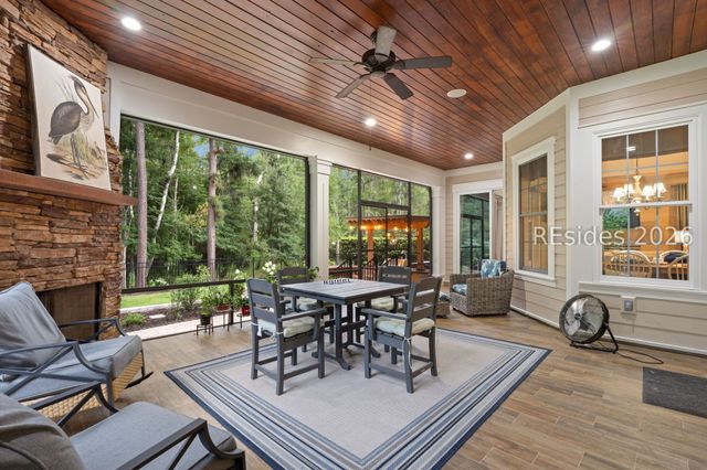 20 Driftwood Ct W, Bluffton, SC 29910