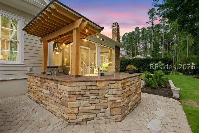 20 Driftwood Ct W, Bluffton, SC 29910