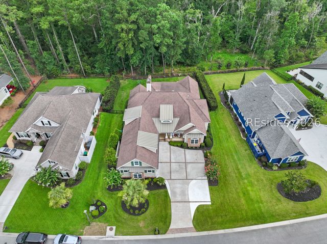 20 Driftwood Ct W, Bluffton, SC 29910