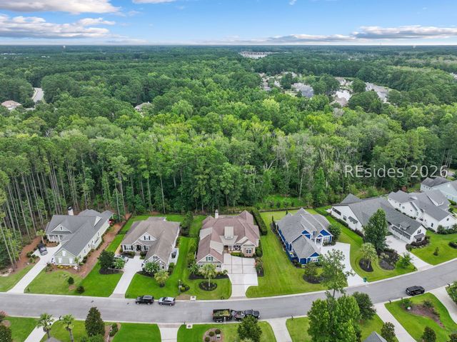 20 Driftwood Ct W, Bluffton, SC 29910
