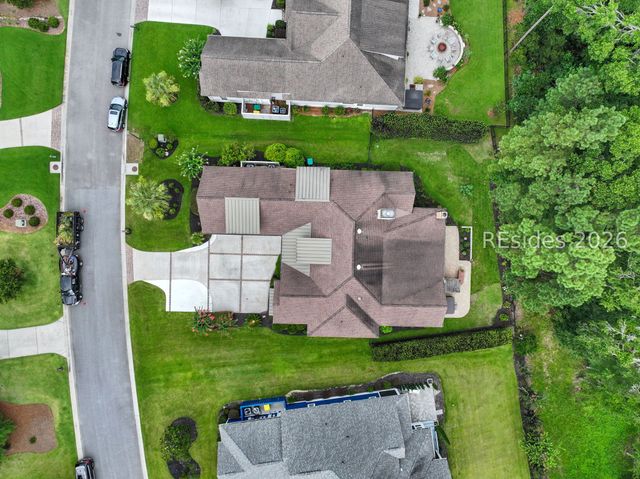 20 Driftwood Ct W, Bluffton, SC 29910