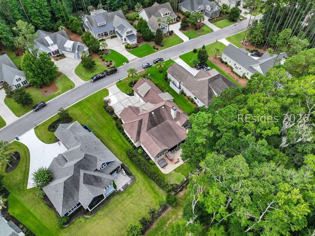 20 Driftwood Ct W, Bluffton, SC 29910