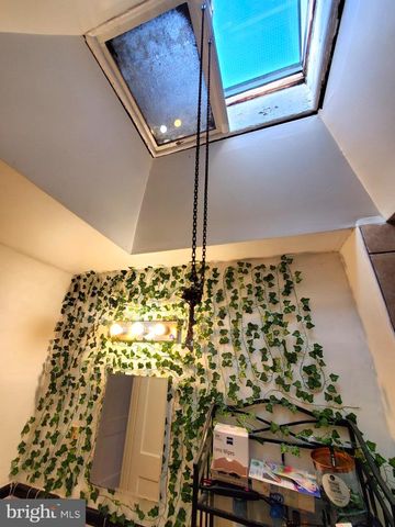 5626 N 19TH ST, Philadelphia, PA 19141