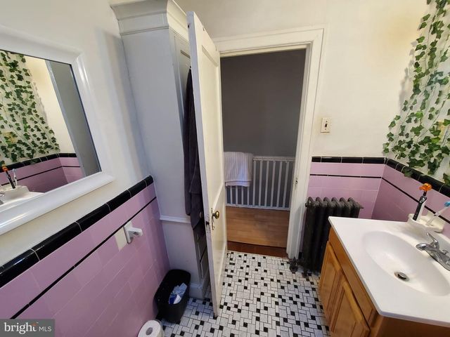 5626 N 19TH ST, Philadelphia, PA 19141