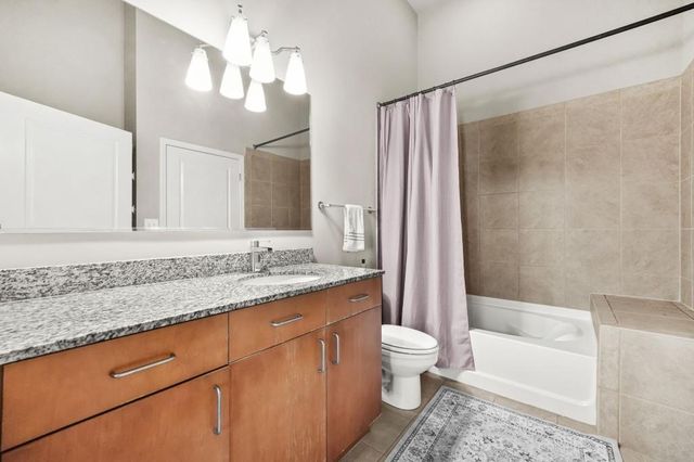 44 Peachtree Place NW 525, Atlanta, GA 30309