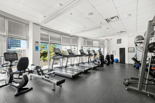 44 Peachtree Place NW 525, Atlanta, GA 30309